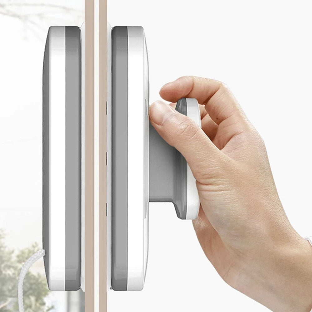 NEW Magnetic Window Cleaner Brush